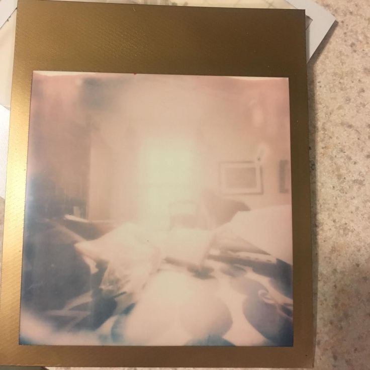 pinhole